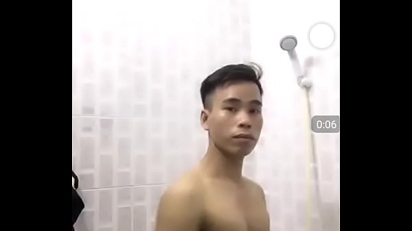 Boy Body Dâm Tắm Khoe Cặc