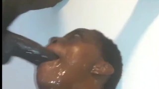 Ebony sloppy deepthroat
