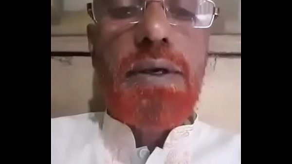 muslim older daddy showing on cam